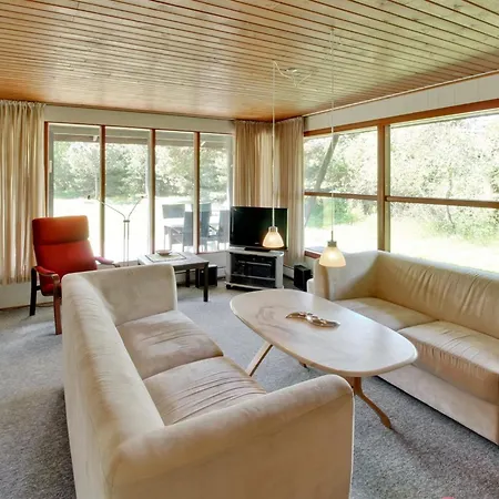 Prázdninový dům Grette - 1-5km From The Sea By Interhome